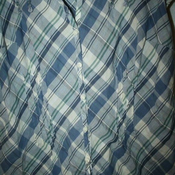 Top - Picture 3 of 4