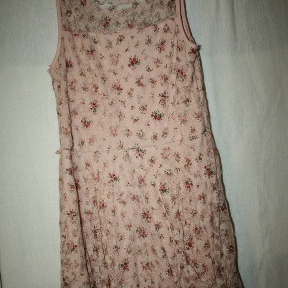 Dress - Picture 4 of 4