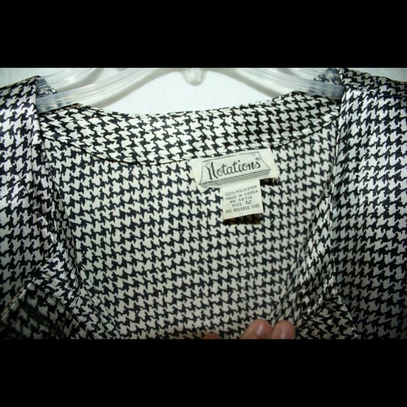 Blouse - Picture 3 of 4