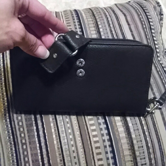 NWOT brown wallet/clutch NWOT