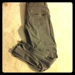 H&M olive color pant