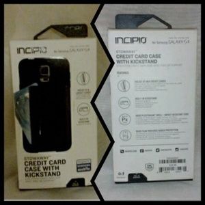 (ON HOLD @gabby1106) Credit Card Case W/Kickstand