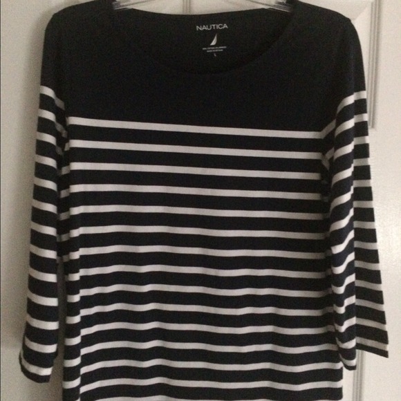 Nautica top