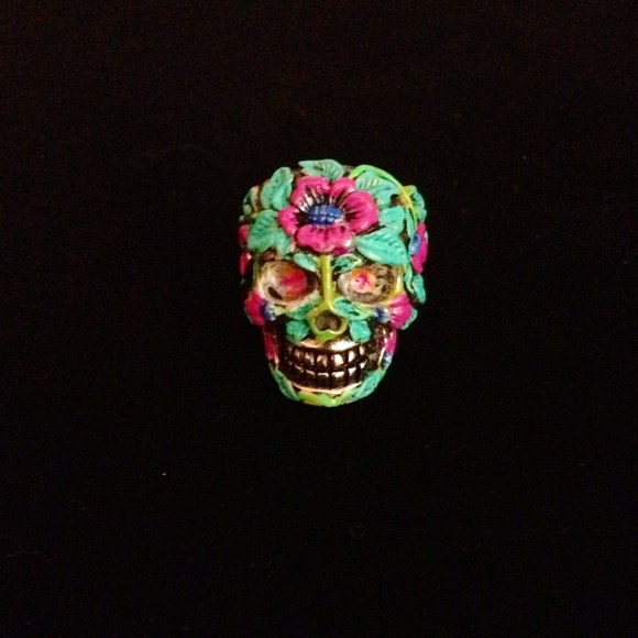 *REDUCED* Day of the Dead Skull and Flower Ring