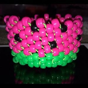 WATERMELON KANDI CUFF