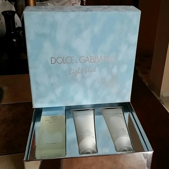 Dolce & Gabbana  light blue gift set