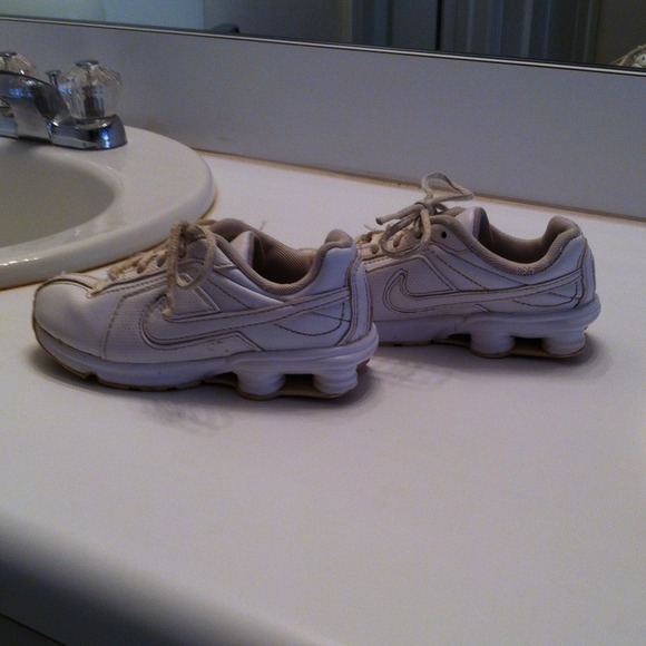 Little girls nike shoes