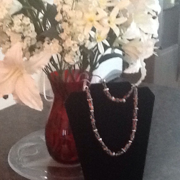 2-pc handcrafted necklace/bracelet/set