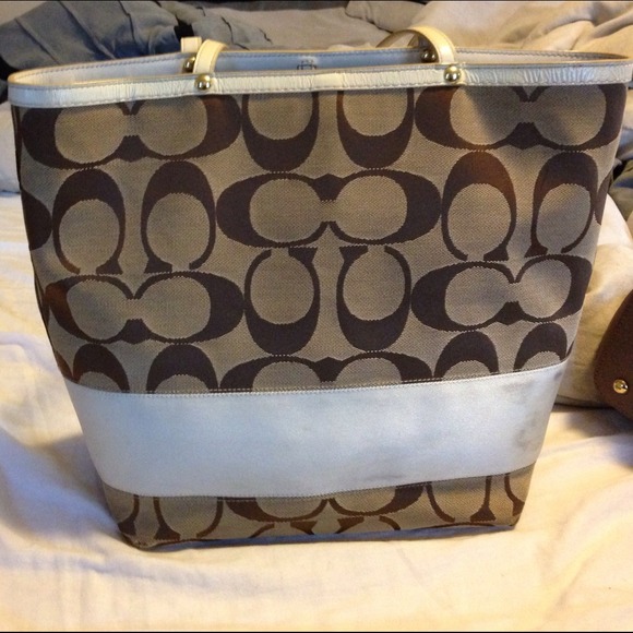 Large coach tote bag Authentic!!