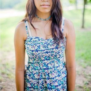 👑 AE Floral Multi Way Dress