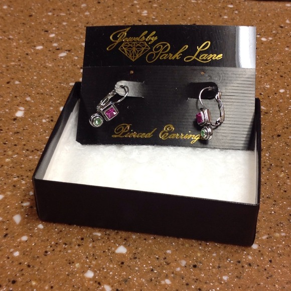 Colored stone earrings