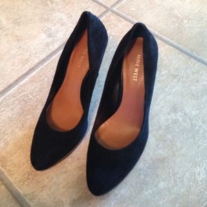 Nine West Suede Pump