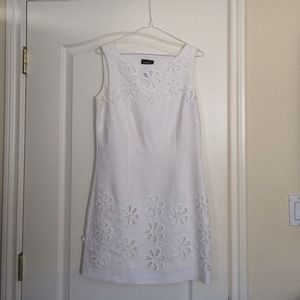 Laundry by Shelli Segal Retro White Dress