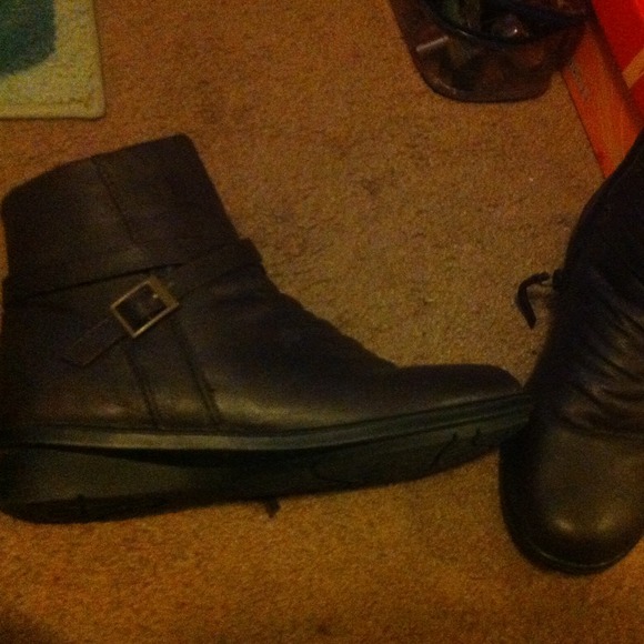 boots π’π - Picture 2 of 2