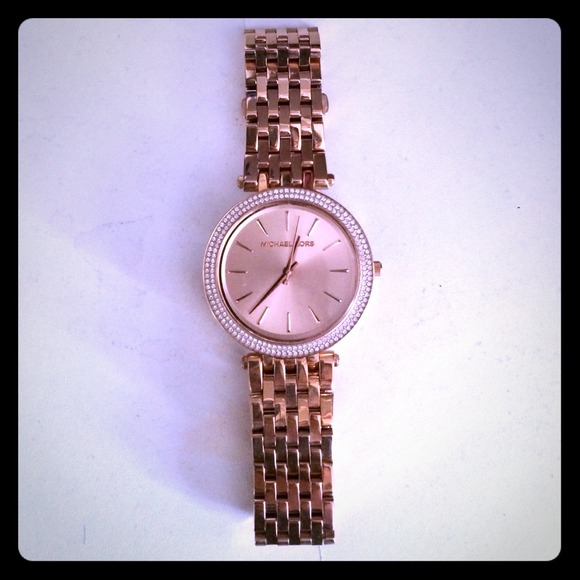 Michael Kors rose gold watch