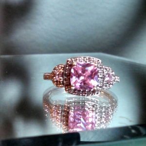 pretty pink topaz sterling silver ring w cz halo