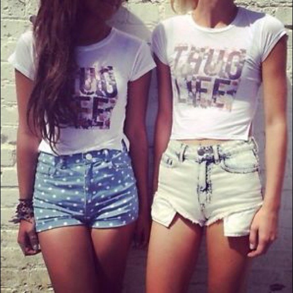 RARE Brandy Melville Floral Thug Life Crop Top