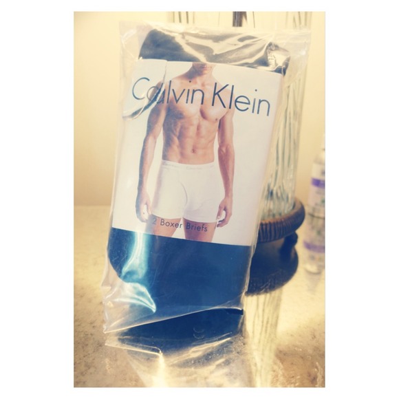 Calvin Klein boxer briefs (2 PAIR)