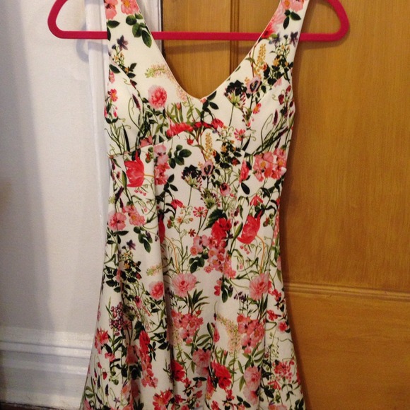 🚫Sold in Bundle🚫 - Picture 2 of 4