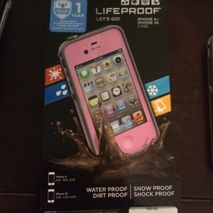 iPhone 4/4s Lifeproof case