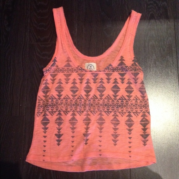 American Eagle Crop Tank - Picture 3 of 9