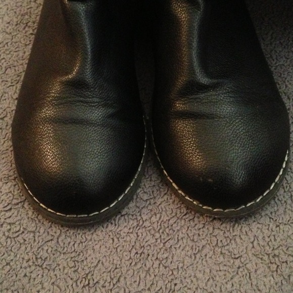 🎀SOLD! Via Totshop🎀 Michael Kors Youth Boots - Picture 3 of 4