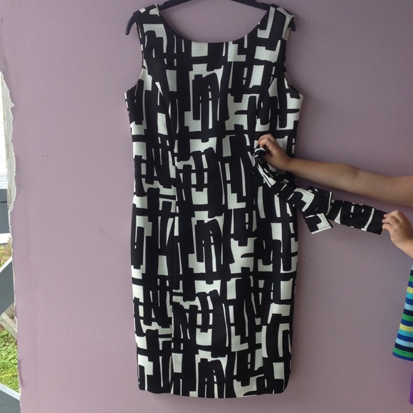 Loveley black dress for goin out on the town