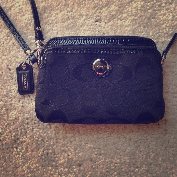 Black 2-pocket Coach Wristlet