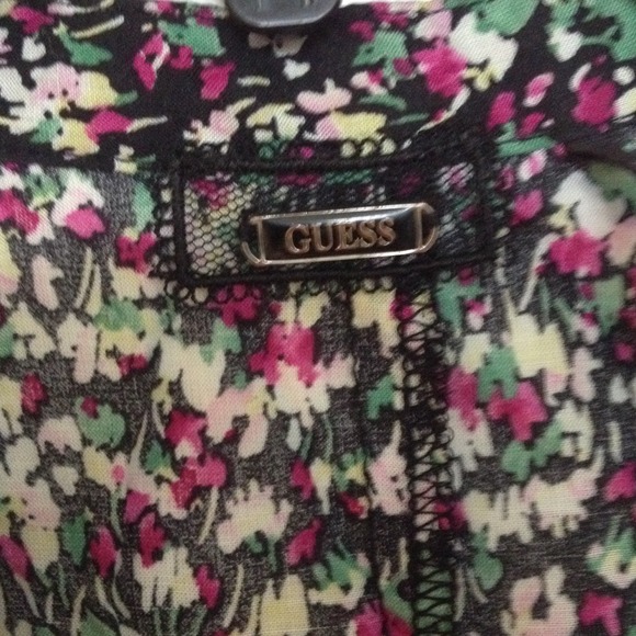 Guess - Picture 2 of 2