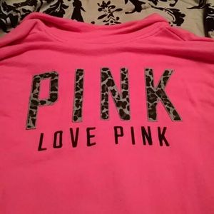 BRAND NEW VS HALF ZIP!