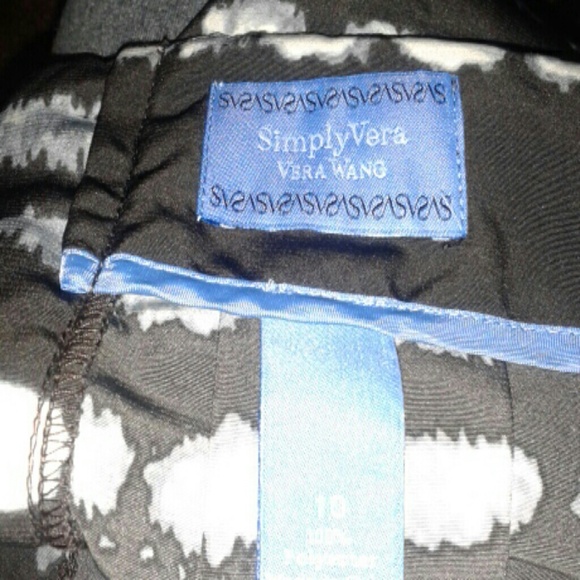 Skirt - Picture 2 of 3