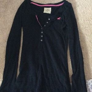 long sleeved HOLLISTER shirt