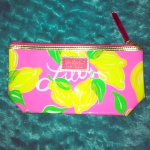 Brand New Lilly Pulitzer Makeup Bag