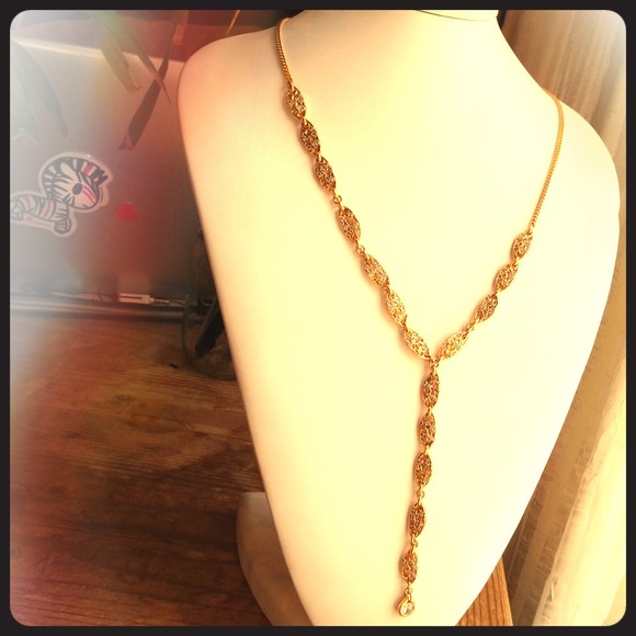 Drop necklace