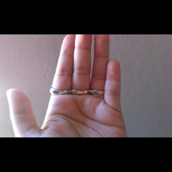 Ring - Picture 2 of 3