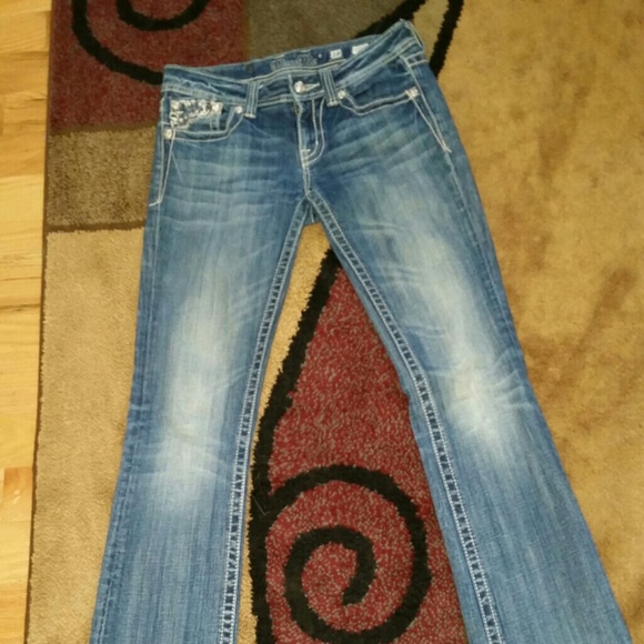 ❌SOLD❌Gently worn Miss Me Bootcut jeans