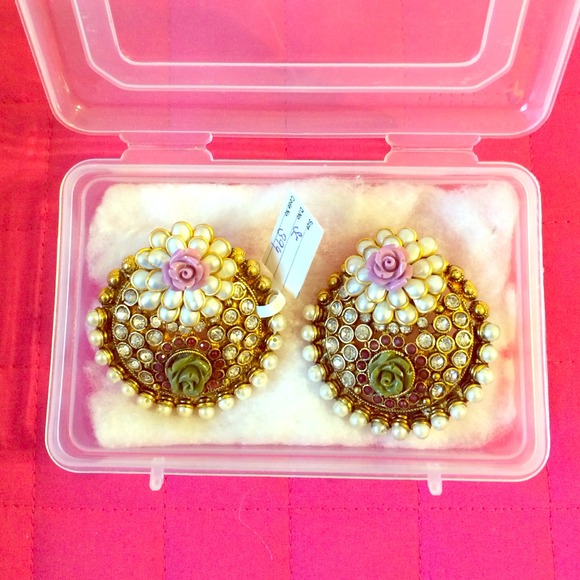Boutique Ornate Indian Earrings with Pearl beads - Picture 1 of 2