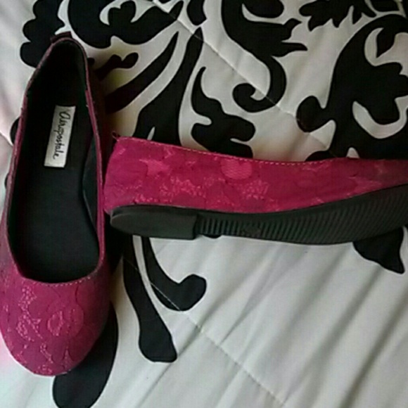 🚫SOLD🚫Aeropostale Pink Lace Flats