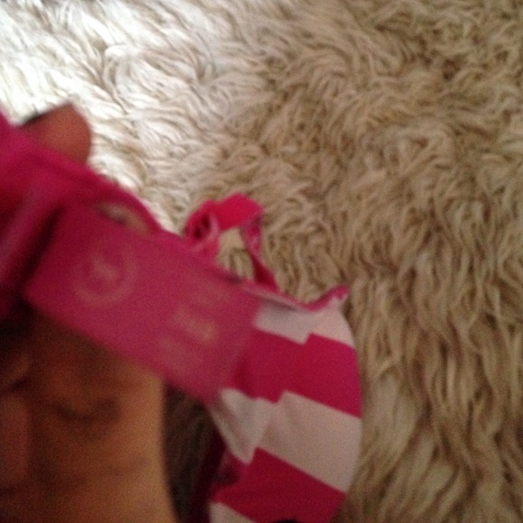 34b pink and white stripes bra - Picture 3 of 3