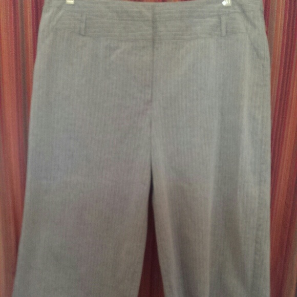 Cropped cotton pants