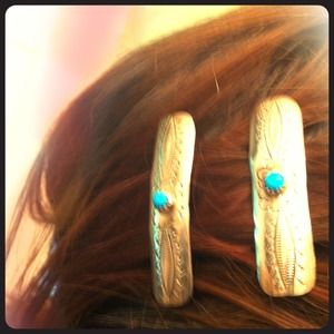 🌵🌞VINTAGE TURQUOISE BARETS to a Good Hairdo