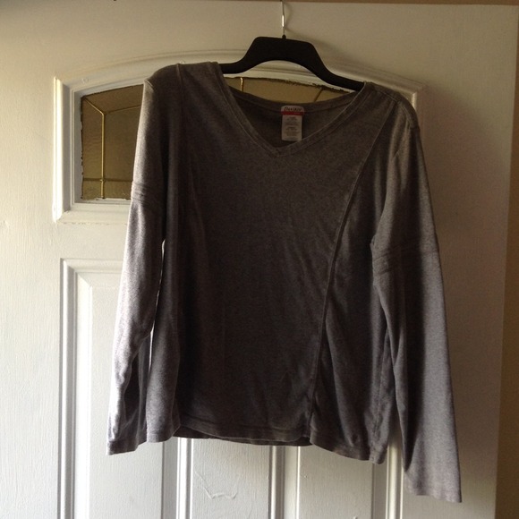 A long sleeve gray shirt size XL