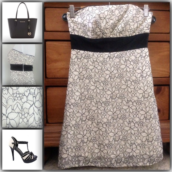 White House Black Market Dresses & Skirts - WHBM Cream & Black Lace Dress🌹