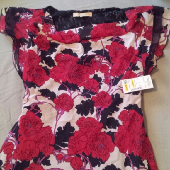 Reduced Top - Picture 3 of 3