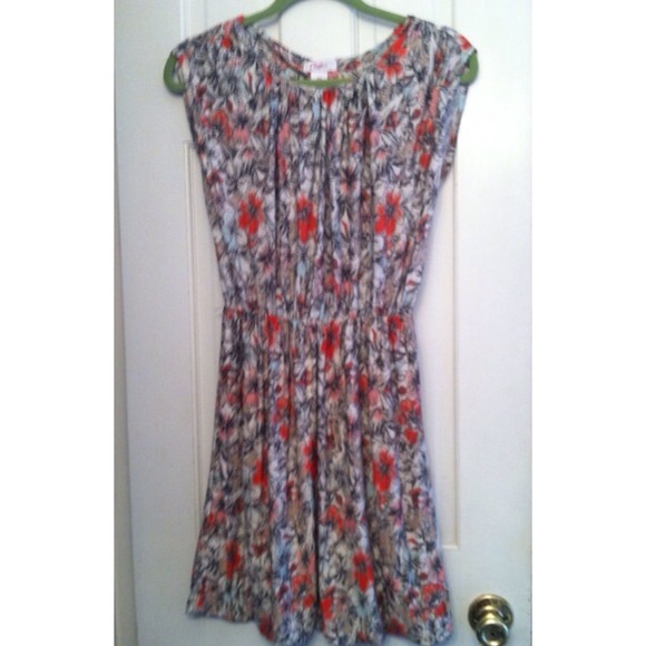 Vintage Candies | Floral Dress 💐 - Picture 2 of 4