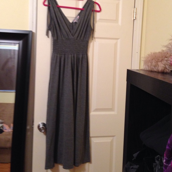2X Grey T-Shirt Maxi Dress & Purple 1X Dress