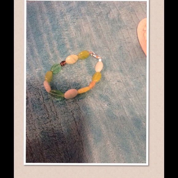 2pc Hand Crafted Stone Bracelet Set - Picture 2 of 2