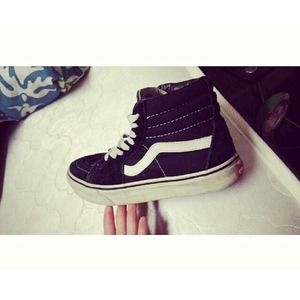 Vans off the wall skater hi top