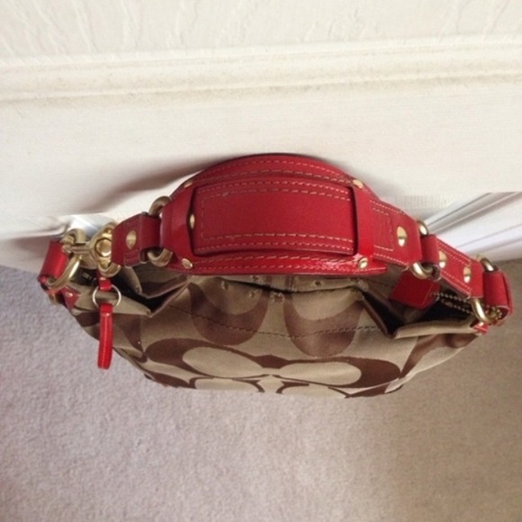 ❌SOLD❌COACH handbag✨ - Picture 2 of 4