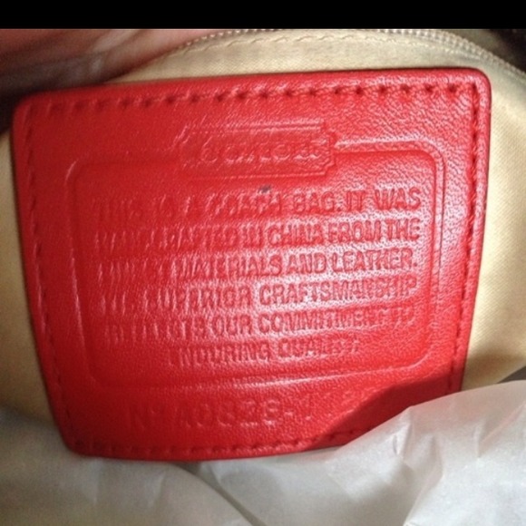 ❌SOLD❌COACH handbag✨ - Picture 3 of 4